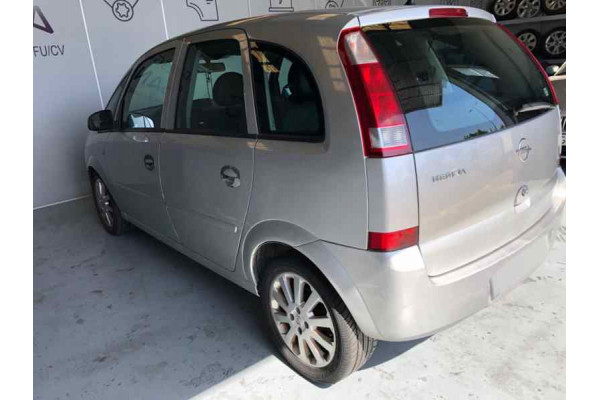 00680  OPEL MERIVA  Cosmo