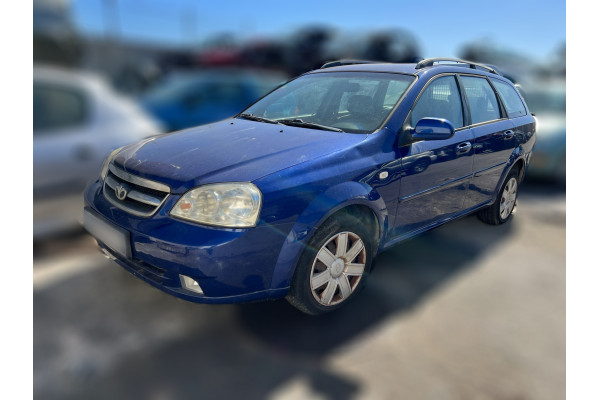 01200  DAEWOO NUBIRA WAGON  SE