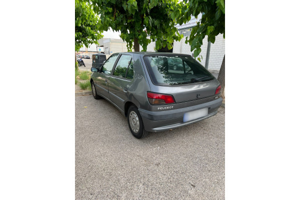 01236  PEUGEOT 306 BERLINA 3/5 PUERTAS (S1)  Style