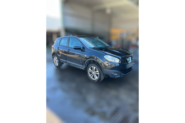 01240  NISSAN QASHQAI (J10)  Acenta