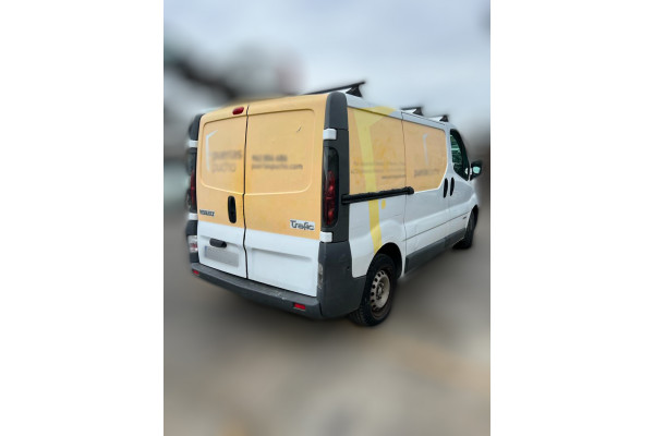 01324  RENAULT TRAFIC  CAJA CERRADA        (AB 4.01)  L1H1   Caja cerrada, corto