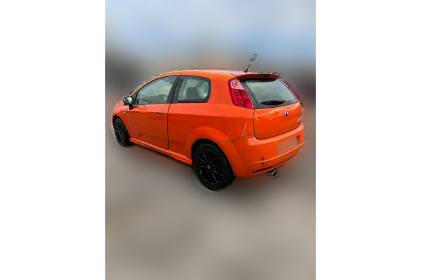 01325  FIAT GRANDE PUNTO (199)  1.9 8V Multijet Sport