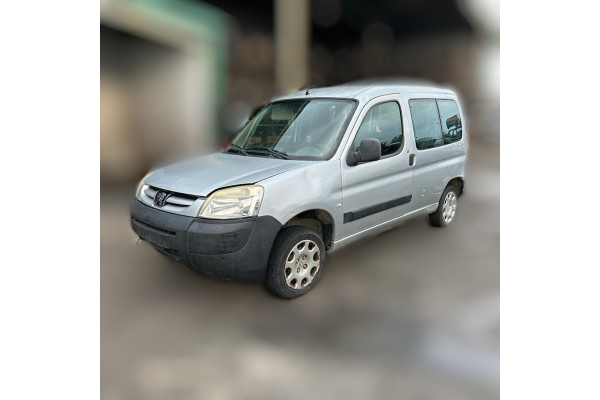 01421  PEUGEOT PARTNER (S2)  Combi Plus