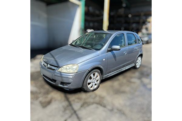 01428  OPEL CORSA C  Cosmo