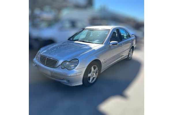 01452  MERCEDES BM SERIE 203 BERLINA  270 CDI (203.016)