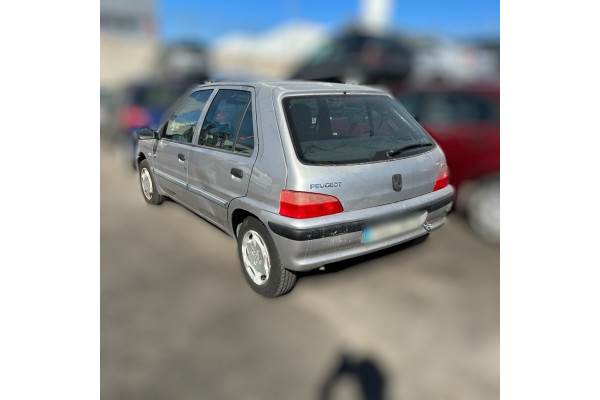 01456  PEUGEOT 106 (S2)  Max