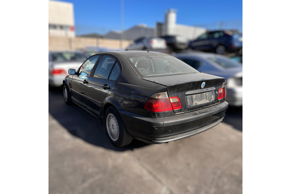 01474  BMW SERIE 3 BERLINA (E46)  320d