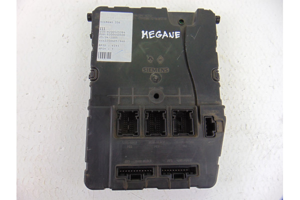 CAJA RELES / FUSIBLES  RENAULT MEGANE II  1.5 DCI (BM02, BM13, BM2A, CM02, CM13) 101CV 1461CC 2005 8200525384