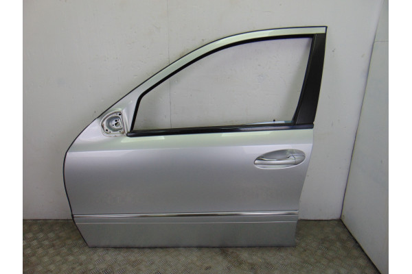 PUERTA DELANTERA IZQUIERDA  MERCEDES-BENZ CLASE E  E 320 CDI (211.022) 224CV 2987CC 2007 PLATA