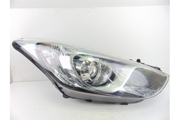 FARO DERECHO| HYUNDAI- 1.4 99CV 1396CC|92102A6000 ***MATERIAL NUEVO DE ORIGEN *** DISPONEMOS DE CAJA*** - 2012