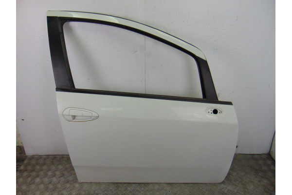 PUERTA DELANTERA DERECHA  FIAT GRANDE PUNTO  1.4 16V 95CV 1368CC 2011 BLANCA