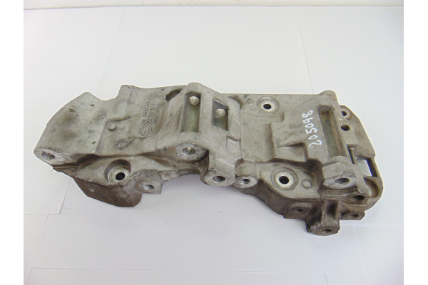 SOPORTE ALTERNADOR| BMW- SDRIVE 18 D 143CV 1995CC|1116850636305 - 2009