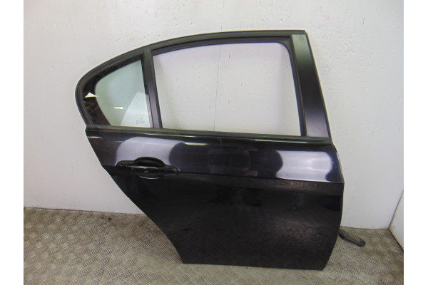 PUERTA TRASERA DERECHA| BMW- 318 D 122CV 1995CC|NEGRA - 2006