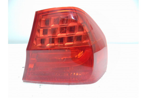 PILOTO TRASERO DERECHO  BMW 3  320 D 184CV 1995CC 2010 LED