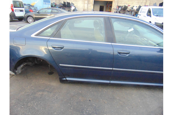 PUERTA TRASERA DERECHA  AUDI A8  3.0 TDI QUATTRO 233CV 2967CC 2005 AZUL CENIZO