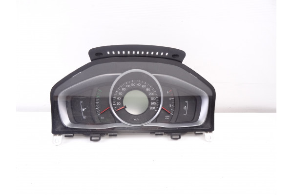 CUADRO INSTRUMENTOS  VOLVO V60   2014 31327747