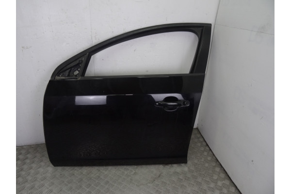 PUERTA DELANTERA IZQUIERDA  VOLVO V60   2014 NEGRA