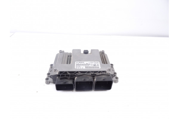 CENTRALITA MOTOR UCE| OTROS- |9674245180 0281015847 EDC17C10 - 2011