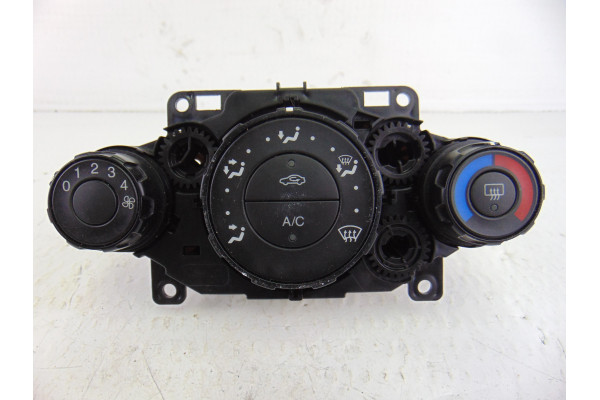 MANDO CALEFACCION /  AIRE ACONDICIONADO  FORD FIESTA VI  1.25 82CV 1242CC 2008 8A6119980AE