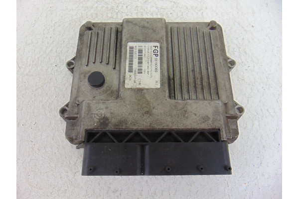 CENTRALITA MOTOR UCE  OPEL CORSA C  1.3 CDTI (F08, F68) 70CV 1248CC 2004 55190069