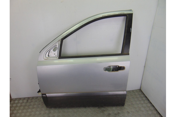 PUERTA DELANTERA IZQUIERDA  KIA SORENTO I  2.5 CRDI 140CV 2497CC 2004 GRIS