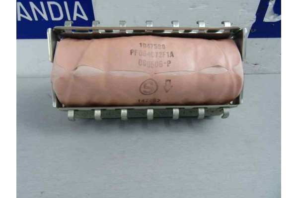 AIRBAG DELANTERO DERECHO  MAZDA 6 RANCHERA FAMILIAR  2.0 MZR-CD 140CV 1998CC 2006