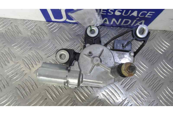 MOTOR LIMPIA TRASERO| VOLKSWAGEN- 1.9 TDI 75CV 1896CC|4 PIN PORTON 1T0955711D 0390201869 - 2009