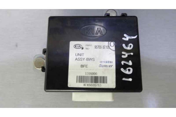 CENTRALITA ESTACIONAMIENTO  KIA SORENTO I  2.5 CRDI 140CV 2497CC 2007 95700-3E100