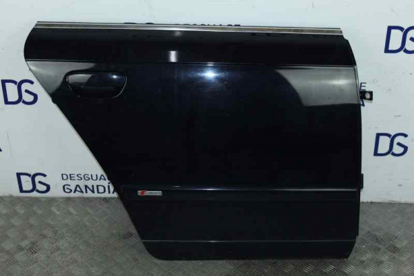 PUERTA TRASERA DERECHA  AUDI A4 AVANT  3.0 TDI QUATTRO 204CV 2967CC 2005 AZUL OSCURO