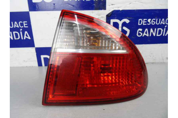 PILOTO TRASERO DERECHO  SEAT LEON  1.9 TDI 110CV 1896CC 2004