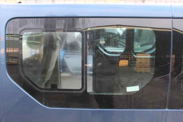 CRISTAL TRASERO IZQUIERDO  OPEL VIVARO A FURGÓN  2.5 DTI (F7) 135CV 2463CC 2004