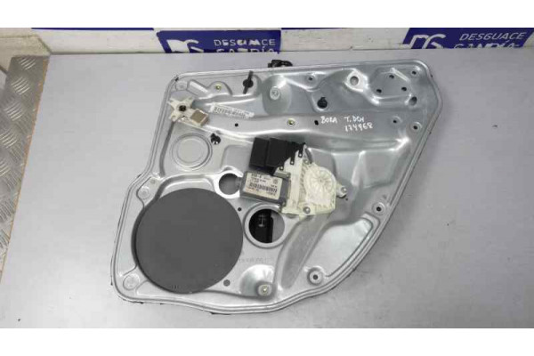 ELEVALUNAS TRASERO DERECHO  VOLKSWAGEN BORA  1.6 101CV 1595CC 2000 1J4959812C