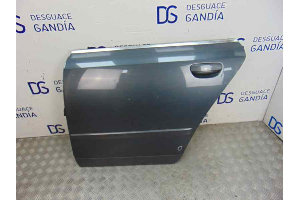 PUERTA TRASERA IZQUIERDA  AUDI A4  2.5 TDI 163CV 2496CC 2003 GRIS CENIZA