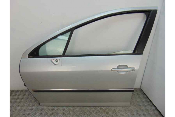 PUERTA DELANTERA IZQUIERDA| PEUGEOT- 2.2 HDI 170 170CV 2179CC|TIENE UN PIQUETE - 2004