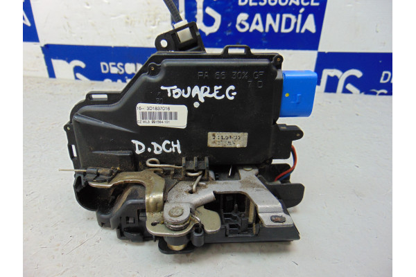 CERRADURA PUERTA DELANTERA DERECHA| VOLKSWAGEN- 3.0 V6 TDI 225CV 2967CC|3D1837016 9 PIN - 2004