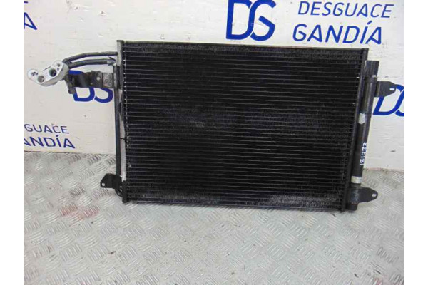 CONDENSADOR / RADIADOR  AIRE ACONDICIONADO  VOLKSWAGEN GOLF V   2003 1K0820411H