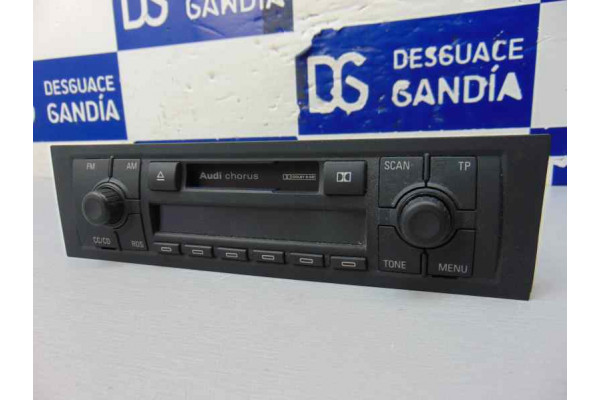 SISTEMA AUDIO / RADIO CD  AUDI A3  1.9 TDI 105CV 1896CC 2003 8P0035152B