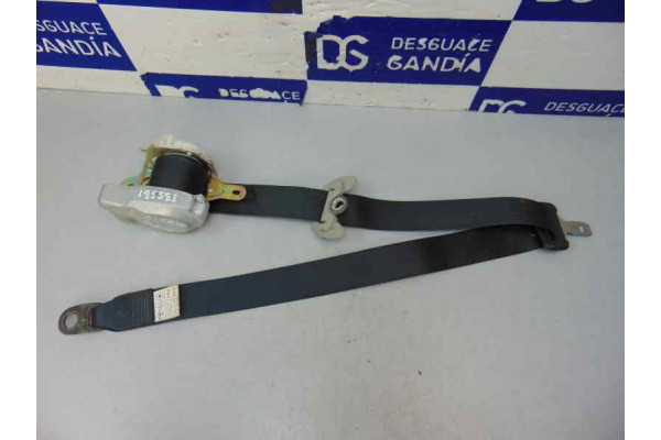 CINTURON SEGURIDAD DELANTERO DERECHO  TOYOTA COROLLA VERSO  2.0 D-4D (CUR10_) 116CV 1995CC 2004