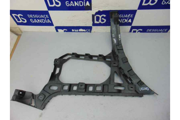 MOLDURAS TRASERAS| VOLKSWAGEN- 2.0 TDI 140CV 1968CC|3C8807394B SOPORTE PARAGOLPES TRASERO DERECHO - 2010