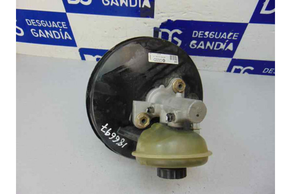 SERVOFRENO  AUDI A4  1.8 125CV 1781CC 1997 8D0612105F