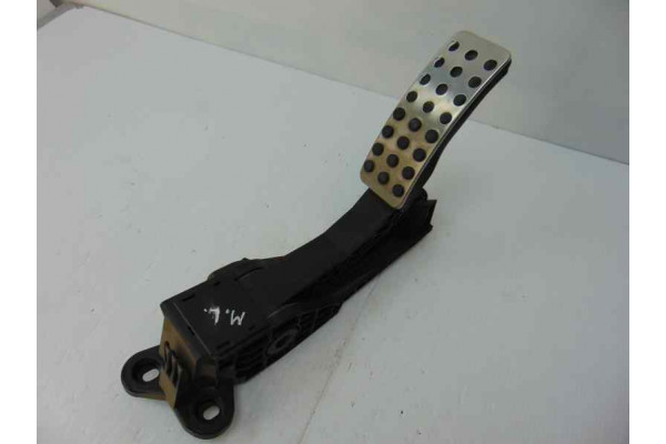 POTENCIOMETRO PEDAL| MERCEDES-BENZ- ML 320 CDI 4-MATIC (164.122) 224CV 2987CC|A1643000104 6 PIN - 2007