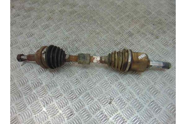 TRANSMISION DELANTERA IZQUIERDA  CHRYSLER PT CRUISER  2.0 141CV 1996CC 2001 P04668421AB