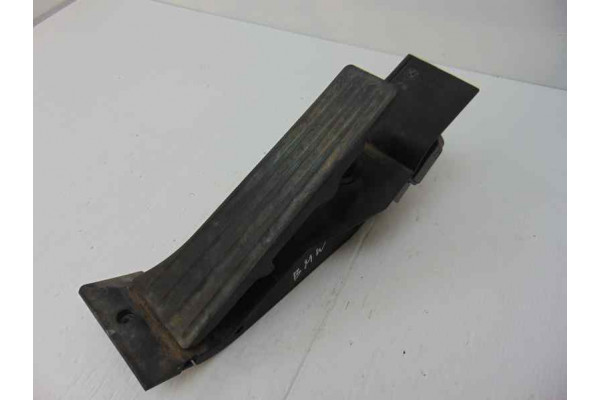 POTENCIOMETRO PEDAL  BMW 1  120 D 163CV 1995CC 2006 6772646