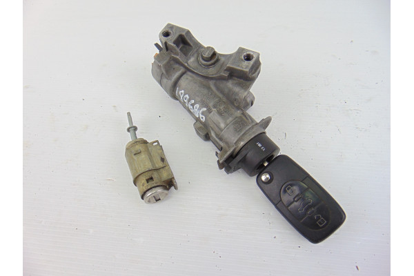 ANTIRROBO| AUDI- 2.8 QUATTRO 193CV 2771CC|4B0905851B INCLUYE BOMBILLO PUERTA - 2000