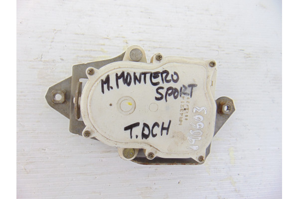 MOTOR CIERRE CENTRALIZADO TRASERO DERECHO  MITSUBISHI MONTERO SPORT I  2.5 TD (K94W, K74T) 115CV 2477CC 2005 MR432147