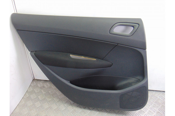 GUARNECIDO PUERTA TRASERA IZQUIERDA  PEUGEOT 308  1.6 16V 120CV 1598CC 2009 96809647