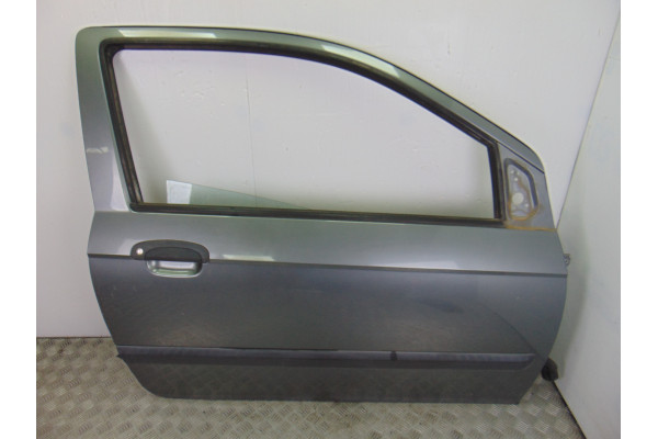 PUERTA DELANTERA DERECHA| HYUNDAI- 1.1 63CV 1086CC|GRIS - 2004