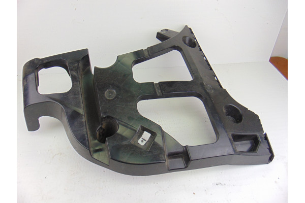 MOLDURAS TRASERAS| BMW- 3.0 D 235CV 2993CC|51127227757 SOPORTE IZQUIERDO PARAGOLPES TRASERO - 2007