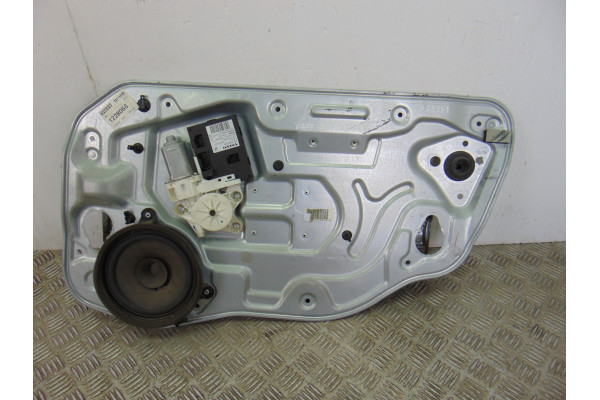 ELEVALUNAS DELANTERO DERECHO  VOLVO S40 II  1.6 D 110CV 1560CC 2006 30773907AA