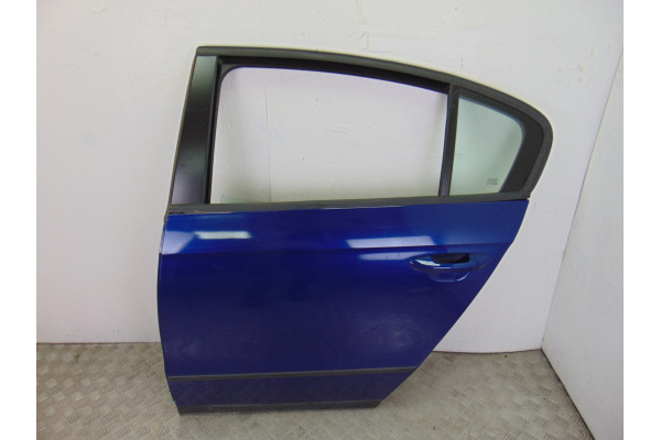 PUERTA TRASERA IZQUIERDA| VOLKSWAGEN- 2.0 TDI 140CV 1968CC|AZUL - 2005